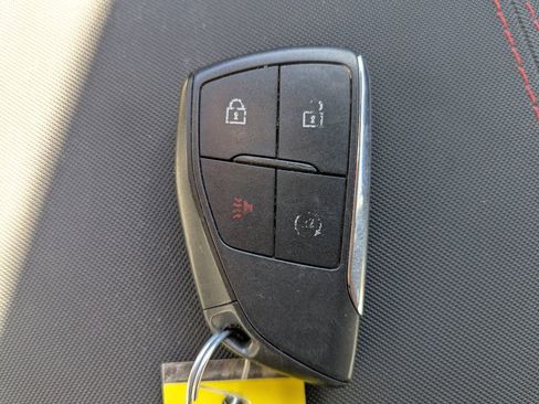 Used 2024 Chevrolet Colorado Z71 w/ Z71 Convenience Package 2 image 31