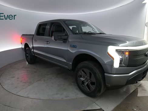 Used 2024 Ford F150 Lightning Flash AWD/4WD image 2