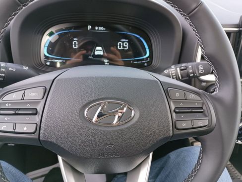 New 2026 Hyundai Venue SEL image 21