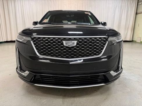 Used 2024 Cadillac XT6 Premium Luxury w/ Technology Package AWD/4WD image 12