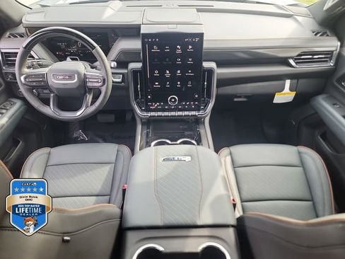 New 2026 GMC Yukon XL AT4 w/ AT4 Premium Plus Package AWD/4WD image 16