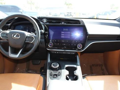 Certified 2023 Lexus RZ 450e Premium w/ Technology Package image 10