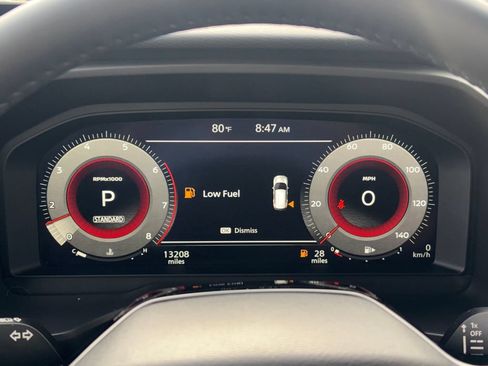 Used 2025 Nissan Rogue Platinum w/ Platinum Premium Package FWD image 15