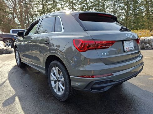 New 2025 Audi Q3 2.0T Premium image 3