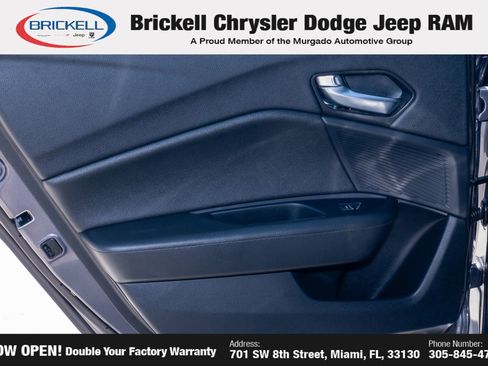 Used 2023 Acura TLX FWD image 7