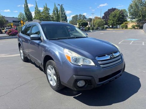 Used 2014 Subaru Outback 2.5i Premium AWD/4WD image 7