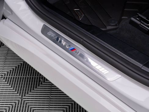 New 2026 BMW X3 xDrive30 w/ M Sport Package AWD/4WD image 16