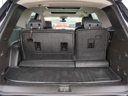 Used 2019 Chevrolet Traverse Premier w/ LPO, Floor Liner Package AWD/4WD image 28