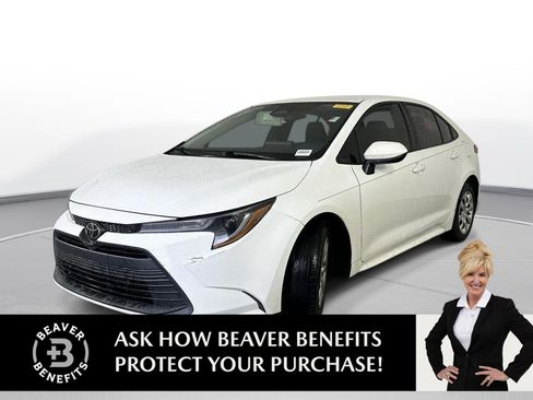 Used 2024 Toyota Corolla LE FWD image 1