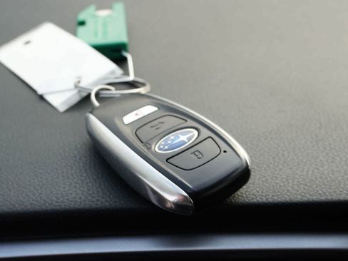 Certified 2023 Subaru Ascent Limited w/ Technology Package image 40