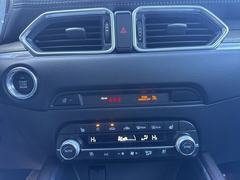 Used 2025 MAZDA CX-5 Signature image 17