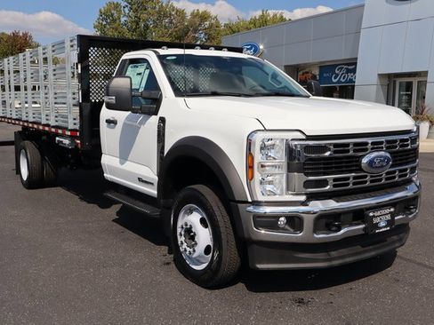 New 2025 Ford F550 XL image 2