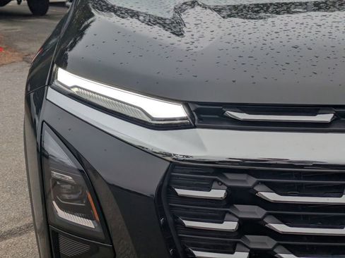 New 2026 Chevrolet Equinox LT w/ Convenience Package II image 10