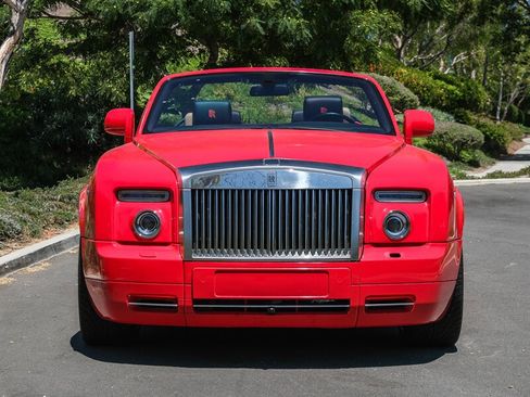 Used 2010 Rolls-Royce Phantom Drophead Coupe image 4