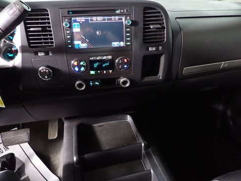 Used 2008 Chevrolet Silverado 3500 LT AWD/4WD image 26