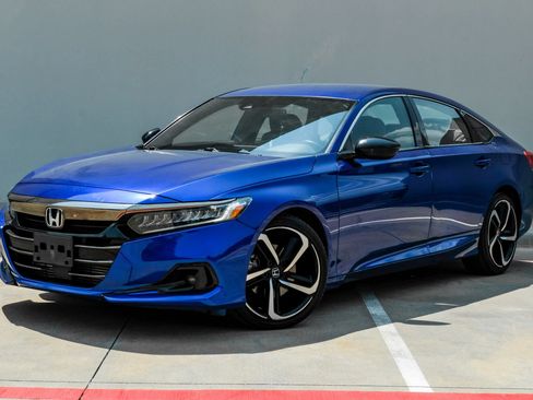 Used 2021 Honda Accord Sport image 6