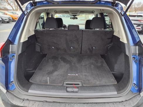 Used 2021 Nissan Rogue S image 23