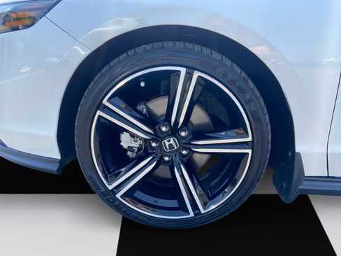 Used 2023 Honda Accord Sport image 14