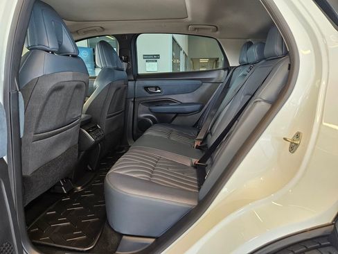 Used 2023 Nissan Ariya image 28