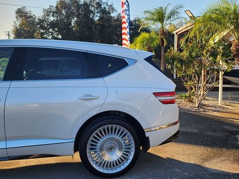 Used 2021 Genesis GV80 2.5T Advanced w/ Advanced Package 03 image 12
