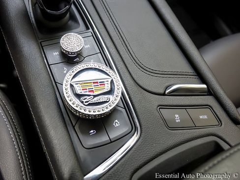 Used 2023 Cadillac XT5 Luxury image 16