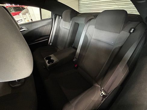 Used 2022 Dodge Charger SXT RWD image 18