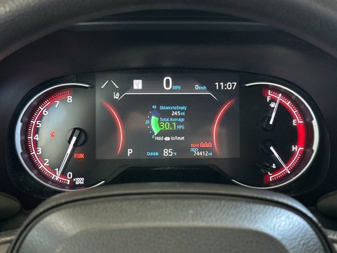 Used 2024 Toyota RAV4 LE image 21