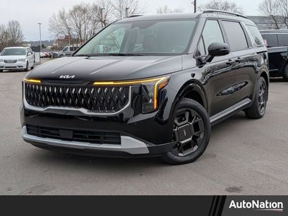 Used 2025 Kia Carnival EX