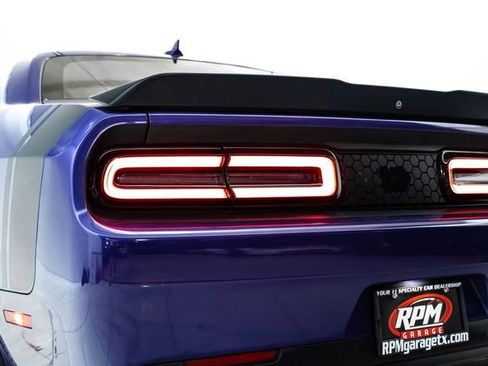 Used 2018 Dodge Challenger R/T Scat Pack image 11