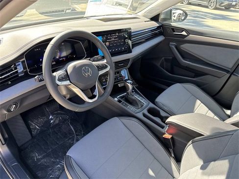 New 2026 Volkswagen Jetta SE image 14