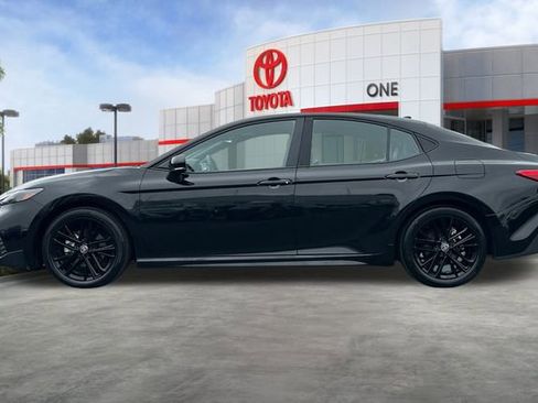 Certified 2025 Toyota Camry LE image 9