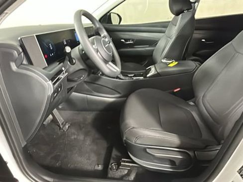Used 2026 Hyundai Tucson SE AWD/4WD image 12