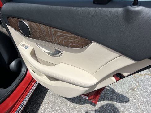 Used 2018 Mercedes-Benz C 300 Sedan w/ Premium Package image 14