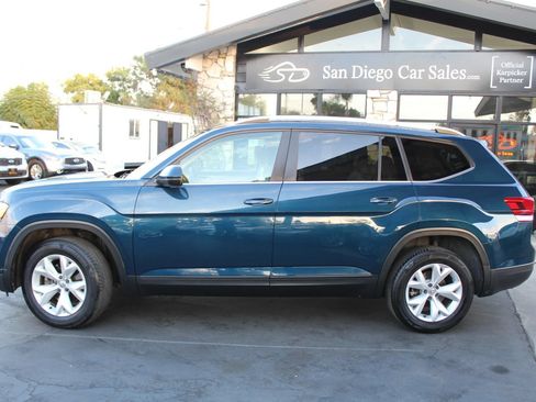Used 2018 Volkswagen Atlas SE FWD image 2