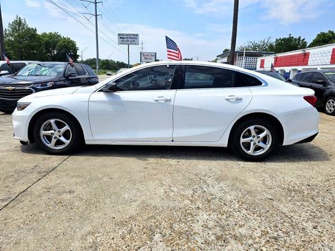 Used 2018 Chevrolet Malibu LS image 6