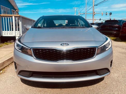 Used 2018 Kia Forte LX FWD image 3