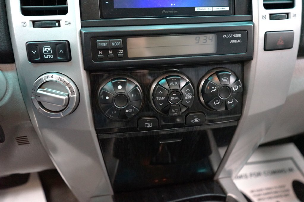 Used 2007 Toyota 4Runner Limited AWD/4WD image 30