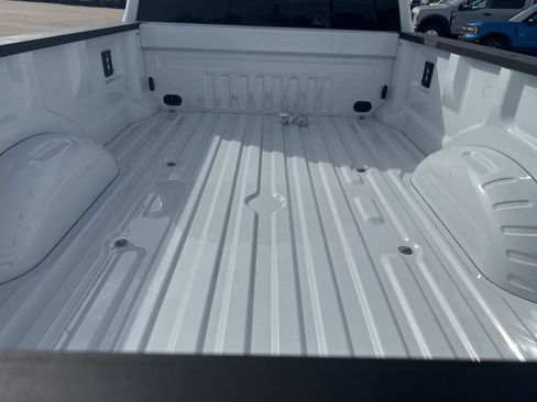 Used 2024 Ford F350 XLT w/ FX4 Off-Road Package AWD/4WD image 5