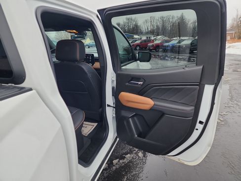 Certified 2023 GMC Canyon AT4 w/ AT4 Premium Package image 27