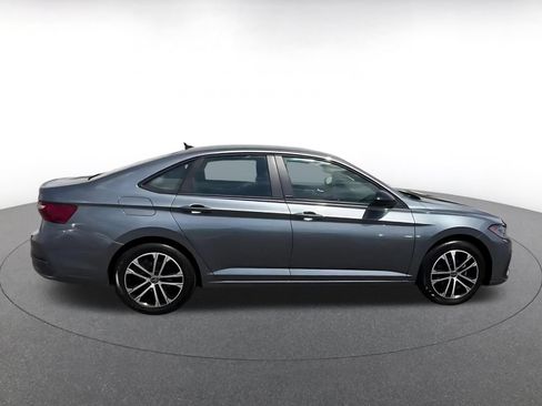 Used 2025 Volkswagen Jetta Sport FWD image 16