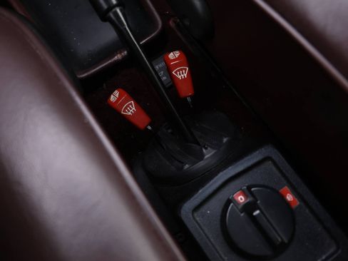 Used 1987 Porsche 911 Carrera image 15