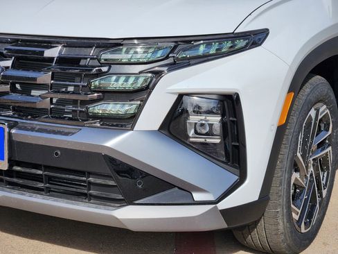 New 2026 Hyundai Tucson Limited FWD image 4