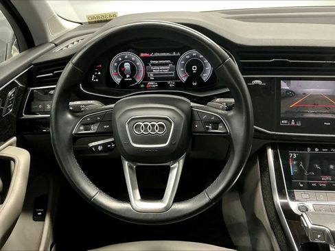 Used 2022 Audi Q7 Premium Plus image 8