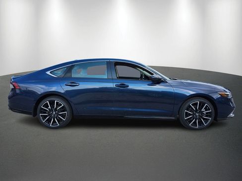 New 2026 Honda Accord Touring image 7