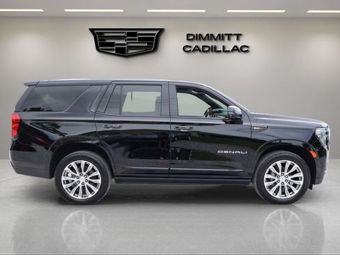 Used 2022 GMC Yukon Denali AWD/4WD image 4