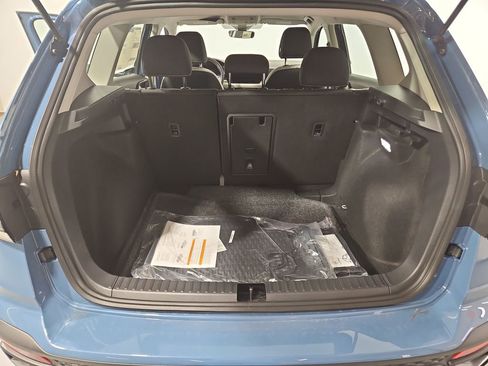 New 2025 Volkswagen Taos S image 21