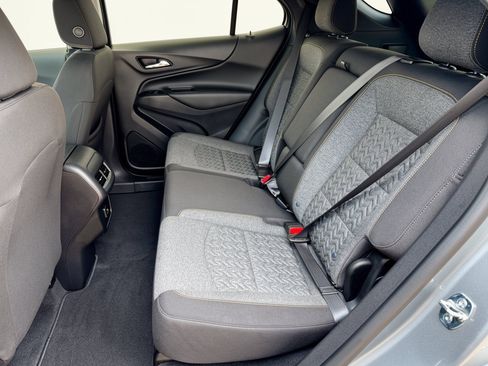 Certified 2024 Chevrolet Equinox LT FWD image 25