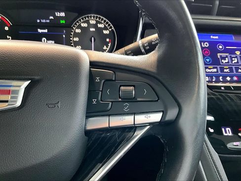 Used 2021 Cadillac XT6 Premium Luxury FWD image 17