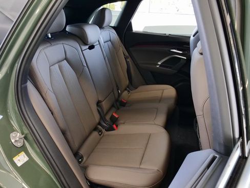 New 2025 Audi Q5 Prestige image 15