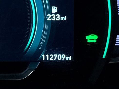 Used 2021 Hyundai Ioniq Limited image 25